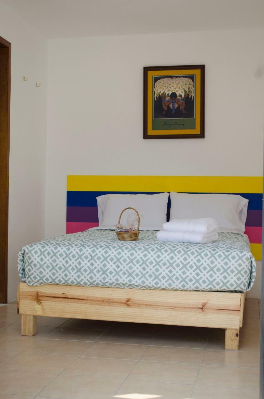 Casa Frida Hostel *